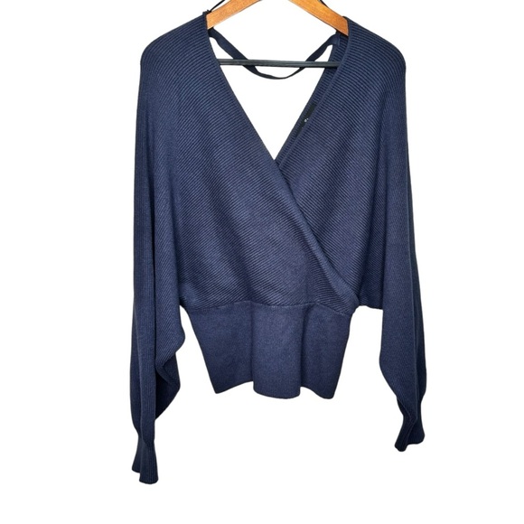 Love Tree Chic And Cozy Wrap Shoulder Vneck Sweater Dolman Sleeve Size XL - Picture 7 of 10